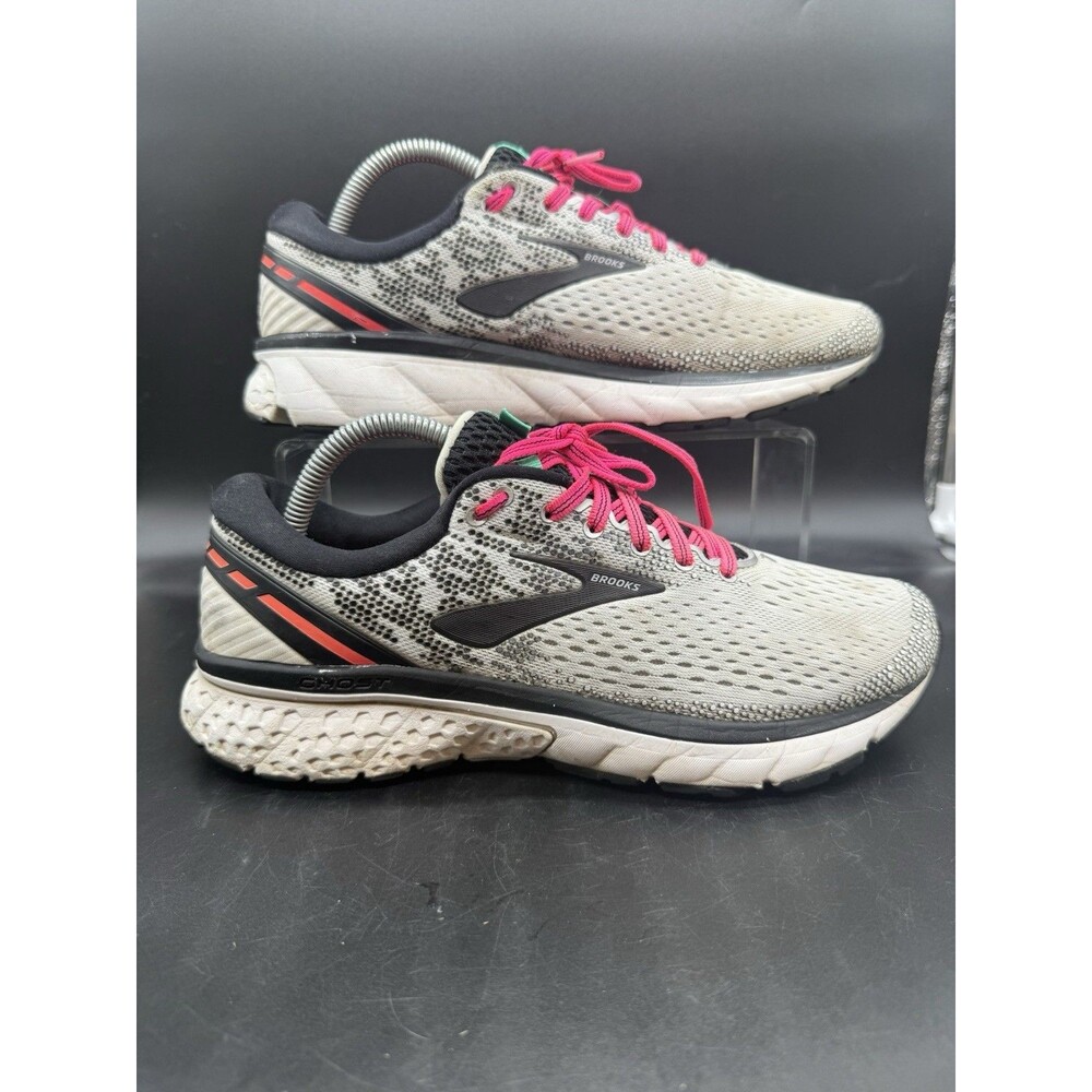 Brooks Ghost 11 Women's 10B Black White Pink Athletic Running Shoes Sneaker GUC
